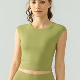 スカルプテッドノーバックヨガティー ビルトインパディング付き