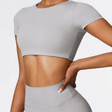 クロップドショートスリーブTシャツ