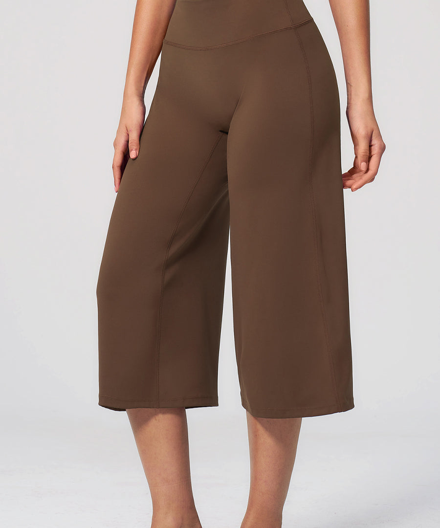Relaxed Flow Short