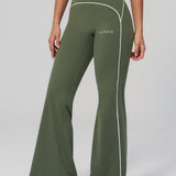 Contrast Flow Wide-Leg Pant