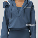 オーバーサイズVネックパーカー