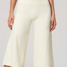 Relaxed Flow Short