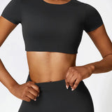 クロップドショートスリーブTシャツ