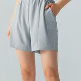 リラックスフィット 5 インチヨガショーツ