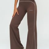 Contrast Flow Wide-Leg Pant