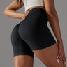 Pantaloncini a vita alta scrunch bum