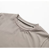 カットアウトバックヨガTシャツ