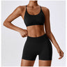 Reggiseno sportivo con spalline incrociate sulla schiena