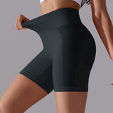 クレセントタイトショーツ