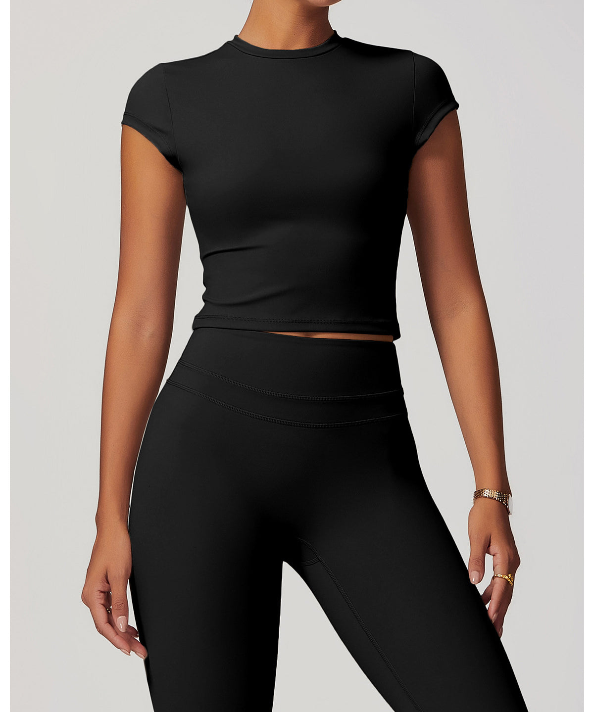 Maglietta da yoga con schiena tagliata